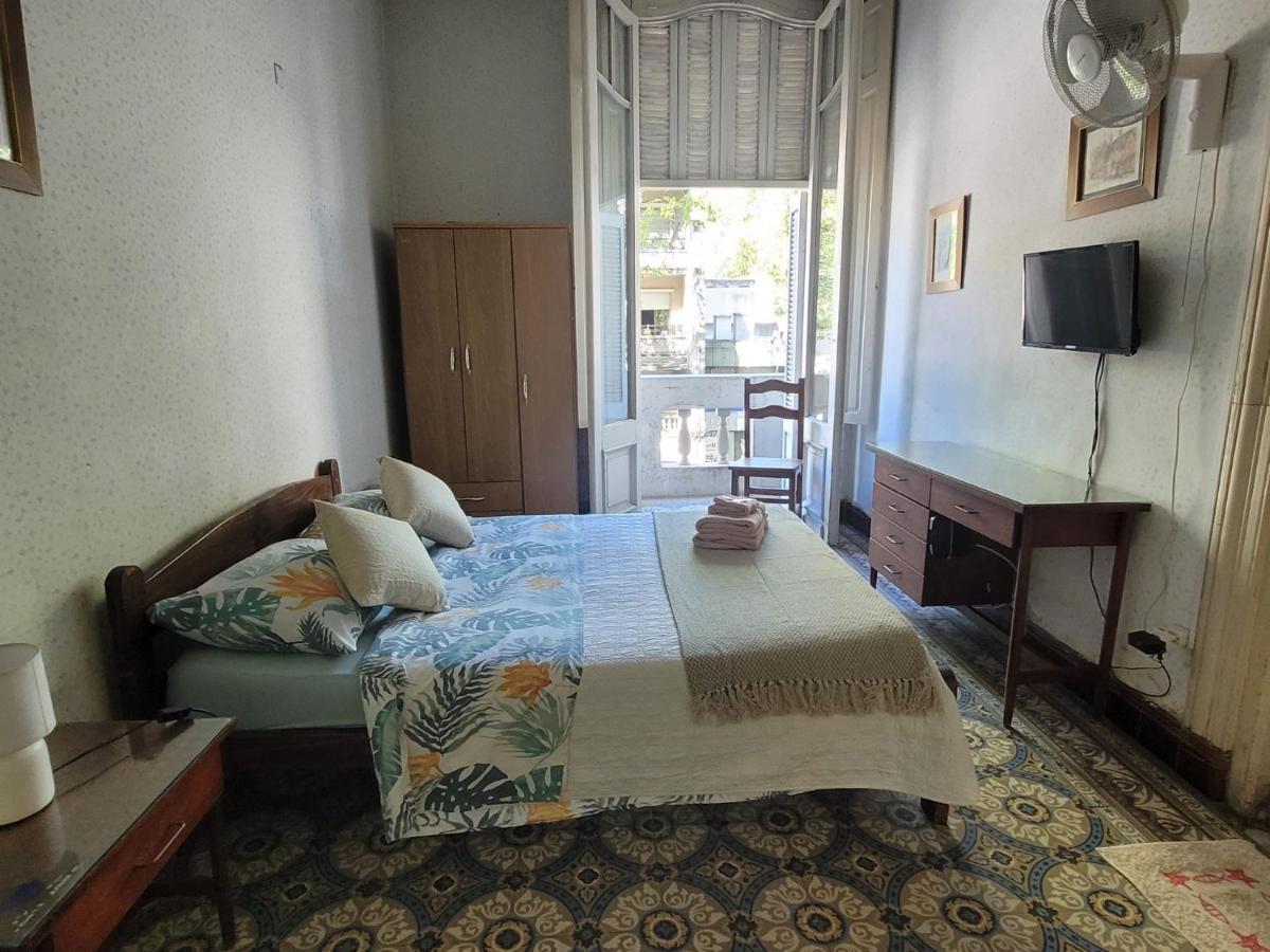 Hotel Ateneo Монтевидео Экстерьер фото